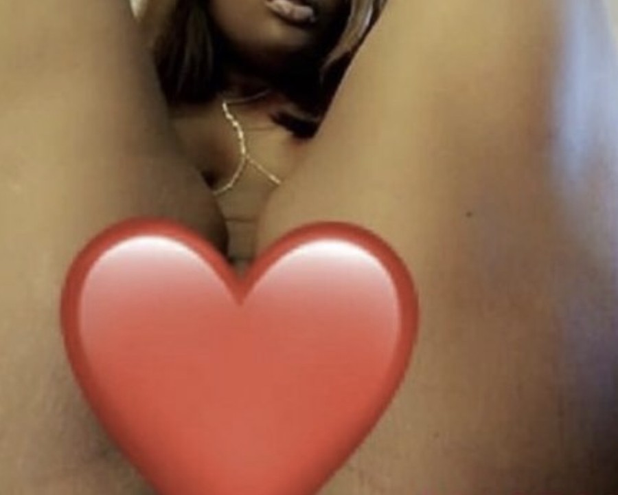 ⛔️🤍🦋 🤍🦋PICCOLA BAMBOLINA COMPLETISSIMA 69 🤭PRELIMINARE AL NATURALE 𝐅𝐎𝐓𝐎𝐒 𝕍𝔼ℝ𝔼 ♥️ DISPONIBI